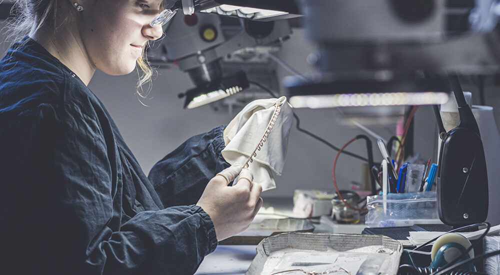 Spalla laboratorio orafo lavorazioni12